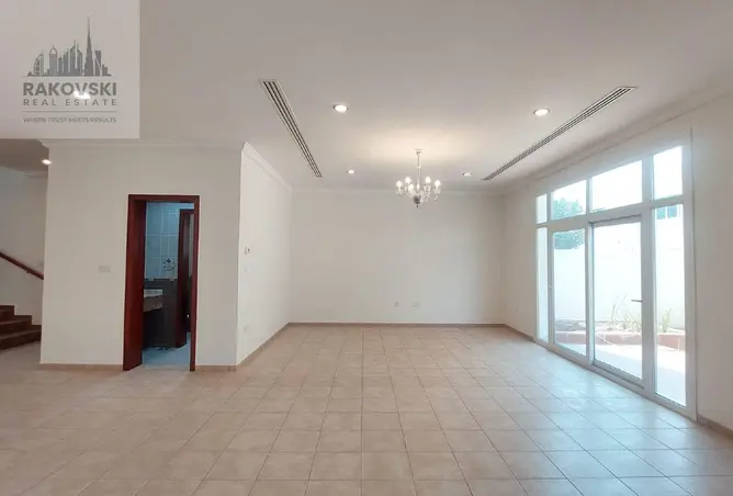 61788171 - Property Image 3