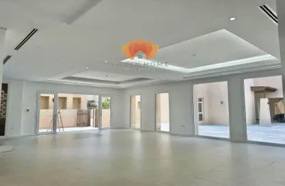 فيلا - 4 غرف نوم - 6 حمامات للايجار في فلل واست باي لاغون - وست باي لاجون - بحيرة وست لاجون - الدوحة