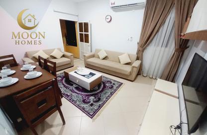 Apartment - 2 Bedrooms - 2 Bathrooms for rent in Al Mansoura - Al Mansoura - Doha