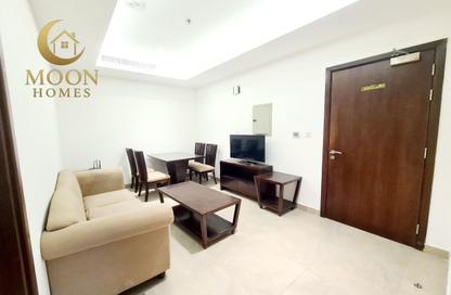 Apartment - 2 Bedrooms - 2 Bathrooms for rent in Umm Ghwailina Comm - Umm Ghuwalina - Umm Ghuwailina - Doha