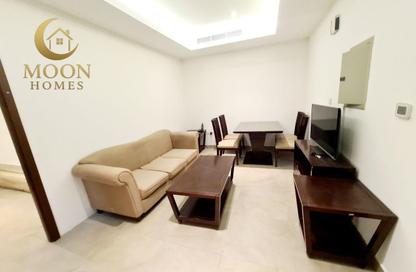 Apartment - 2 Bedrooms - 2 Bathrooms for rent in Umm Ghwailina Comm - Umm Ghuwalina - Umm Ghuwailina - Doha