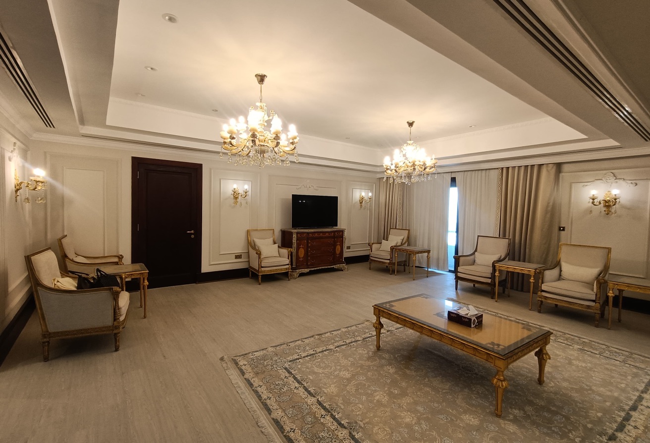 Luxury 5BR Duplex Penthouse| 499 SQM| Marina View thumbnail 9