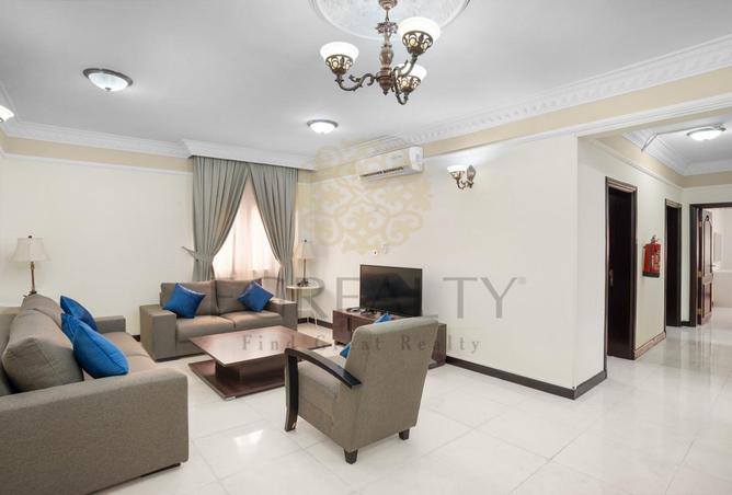 58202054 - Property Image 2