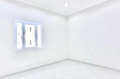 Apartment - 1 Bedroom - 2 Bathrooms for rent in Al Nasr Street - Al Nasr - Doha