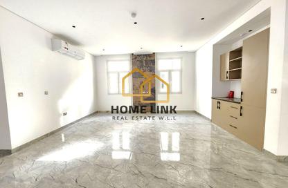 Villa - 7 Bedrooms - 5 Bathrooms for rent in Al Kheesa - Al Kheesa - Umm Salal Mohammed