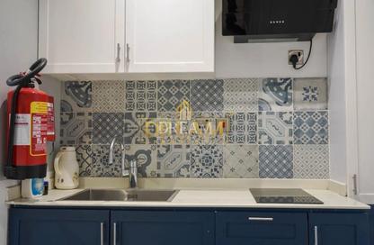 Apartment - Studio - 1 Bathroom for rent in Al Sadd Road - Al Sadd - Doha