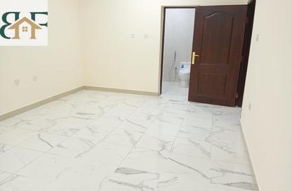 Apartment - 3 Bedrooms - 3 Bathrooms for rent in Najma Street - Najma - Doha
