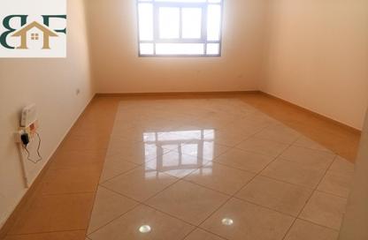 Apartment - 2 Bedrooms - 2 Bathrooms for rent in Al Mansoura - Doha