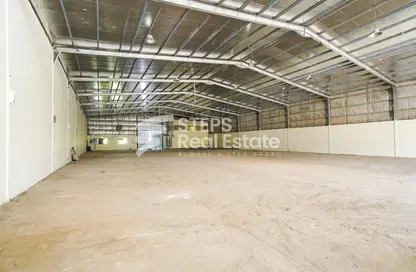 Warehouse - Studio for rent in Industrial Area 4 - Industrial Area - Industrial Area - Doha