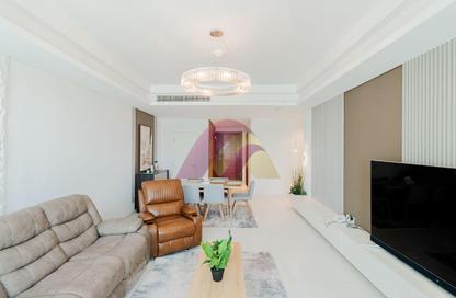 Apartment - 1 Bedroom - 2 Bathrooms for rent in East Porto Drive - Porto Arabia - The Pearl Island - Doha Apartment - 1 Bedroom - 2 Bathrooms for rent in East Porto Drive - Porto Arabia - The Pearl Island - Doha
