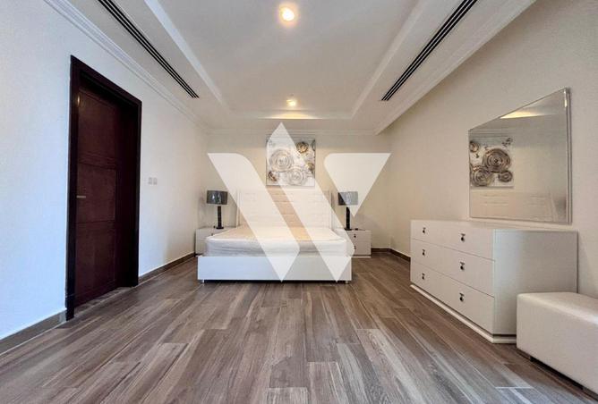 998259 - Property Image 2