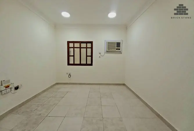 62805335 - Property Image 2