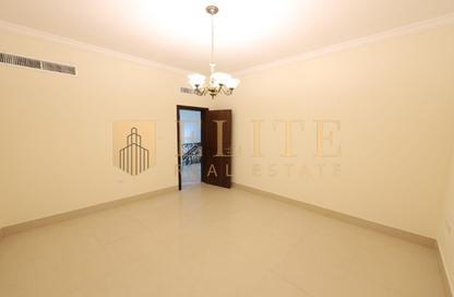 Apartment - 4 - 5 for rent in Souk Al gharaffa - Al Gharrafa - Doha
