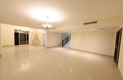 Apartment - 4 - 5 for rent in Souk Al gharaffa - Al Gharrafa - Doha
