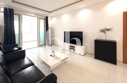Apartment - 2 Bedrooms - 3 Bathrooms for rent in Viva Central - Viva Bahriyah - The Pearl Island - Doha