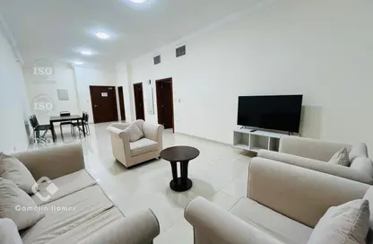 Apartment - 1 Bedroom - 2 Bathrooms for rent in Al Sadd Road - Al Sadd - Doha
