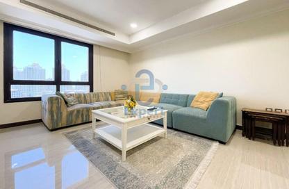 Apartment - 1 Bedroom - 2 Bathrooms for rent in East Porto Drive - Porto Arabia - The Pearl Island - Doha