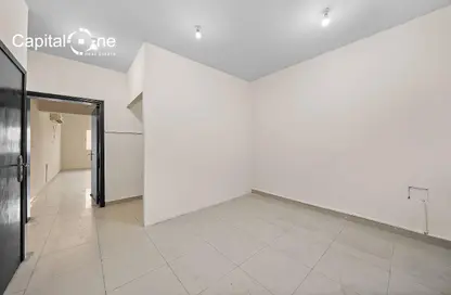 شقة - غرفة نوم - 2 حمامات للايجار في شقق مساكن المطار القديم - طريق المطار القديم - الدوحة