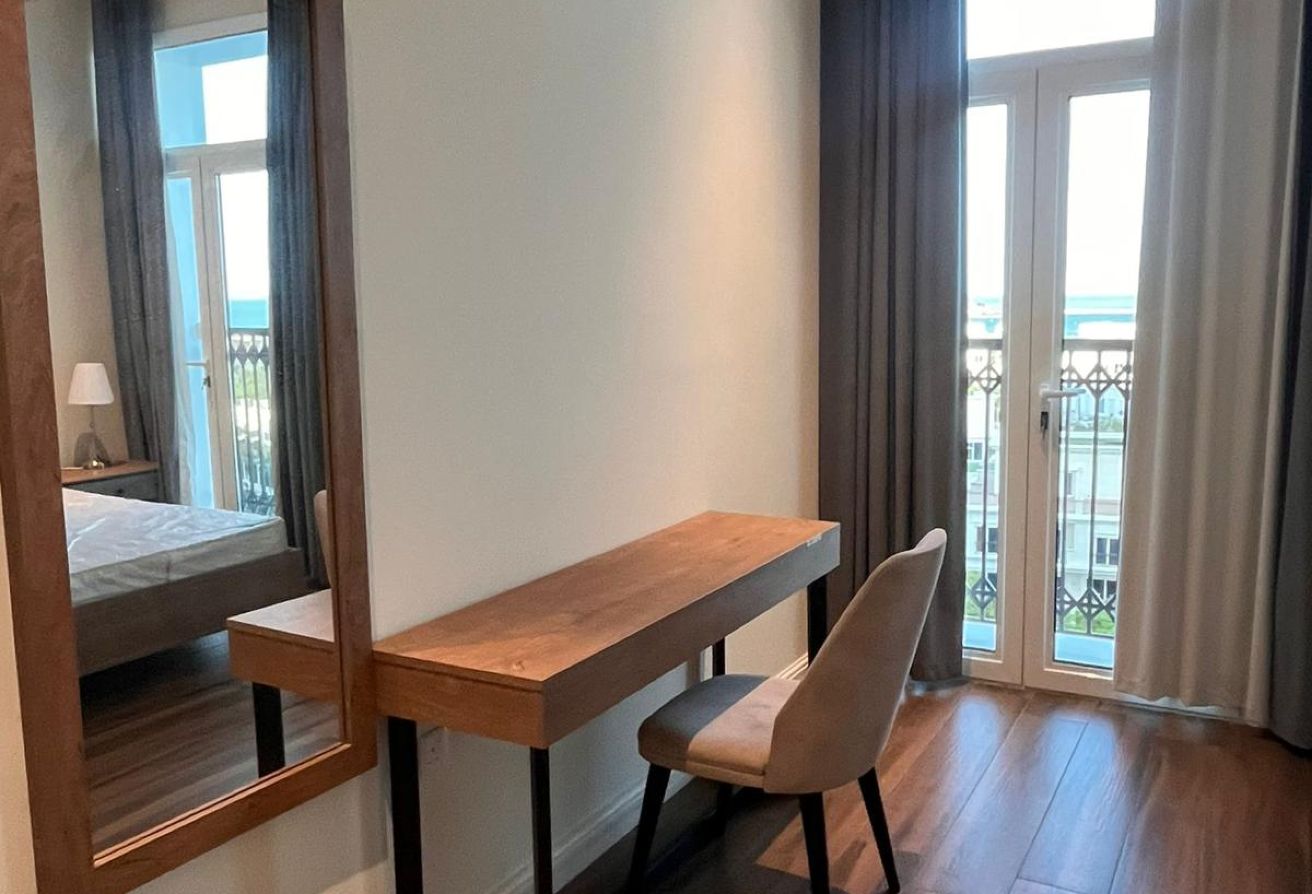 Spacious 3 Bed + Maid in Floresta Gardens | 40% DP thumbnail 17