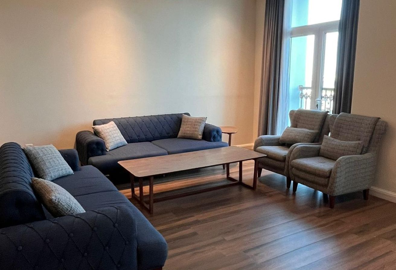 Spacious 3 Bed + Maid in Floresta Gardens | 40% DP