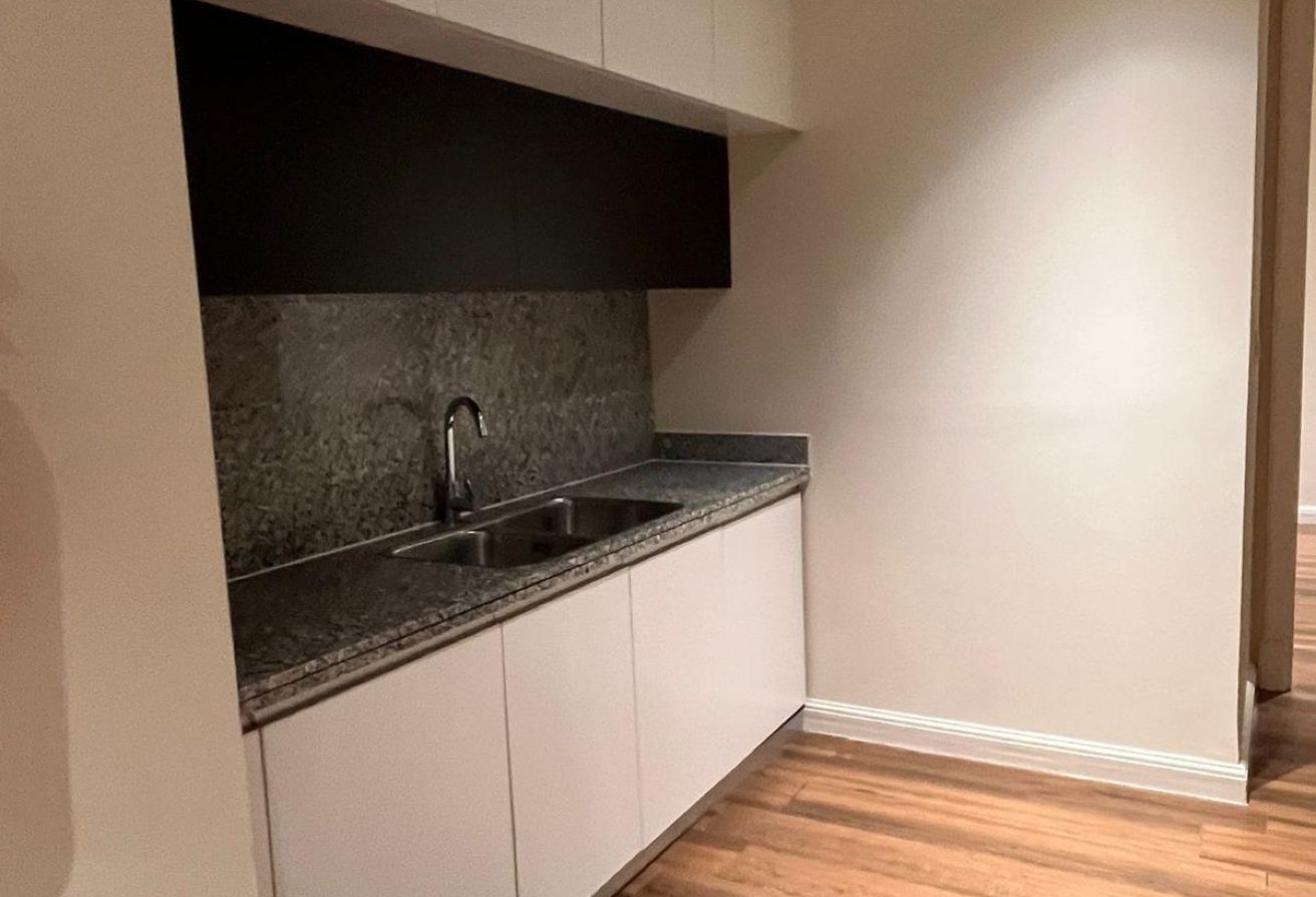 Spacious 3 Bed + Maid in Floresta Gardens | 40% DP thumbnail 2