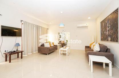 Villa - 5 Bedrooms - 5 Bathrooms for rent in Al Keesa Gate - Al Kheesa - Umm Salal Mohammed