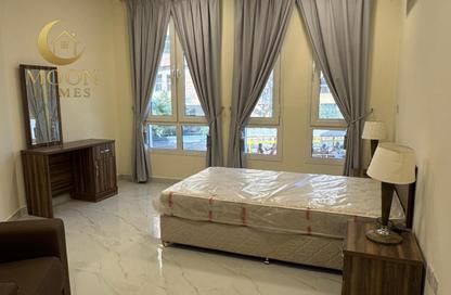 Apartment - 1 Bedroom - 2 Bathrooms for rent in Musheireb Apartments - Musheireb - Doha