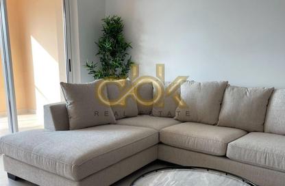 Apartment - 1 Bedroom - 2 Bathrooms for rent in Viva West - Viva Bahriyah - The Pearl Island - Doha