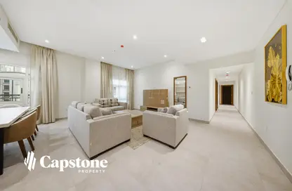 Apartment - 3 Bedrooms - 4 Bathrooms for rent in Giardino Apartments - The Pearl Island - Doha