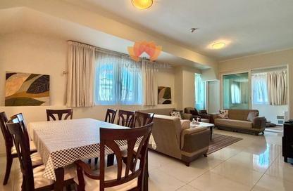 Apartment - 2 Bedrooms - 3 Bathrooms for rent in Viva West - Viva Bahriyah - The Pearl Island - Doha
