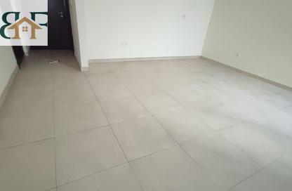 Apartment - 3 Bedrooms - 3 Bathrooms for rent in Al Sadd Road - Al Sadd - Doha Apartment - 3 Bedrooms - 3 Bathrooms for rent in Al Sadd Road - Al Sadd - Doha