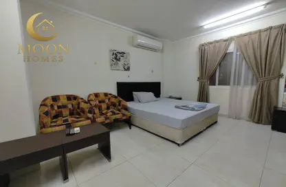Apartment - Studio - 1 Bathroom for rent in Jaidah Square - Umm Ghuwalina - Umm Ghuwailina - Doha