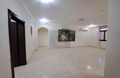 مجمع سكني - 7 غرف نوم - 6 حمامات للايجار في شارع بو هامو - أبو هامور - الدوحة مجمع سكني - 7 غرف نوم - 6 حمامات للايجار في شارع بو هامو - أبو هامور - الدوحة