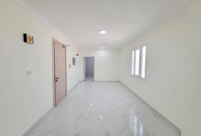 54196977 - Property Image 2