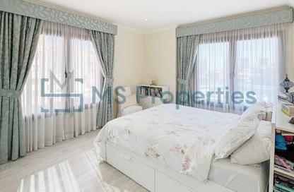 Apartment - 2 Bedrooms - 3 Bathrooms for sale in West Porto Drive - Porto Arabia - The Pearl Island - Doha