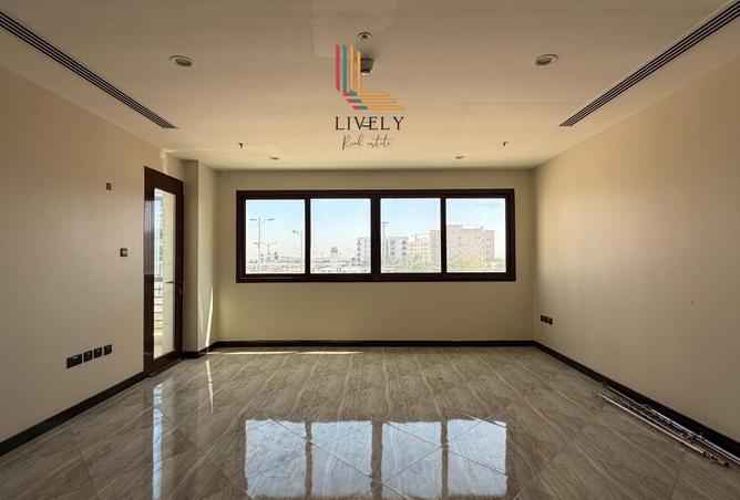 51768440 - صورة العقار 2