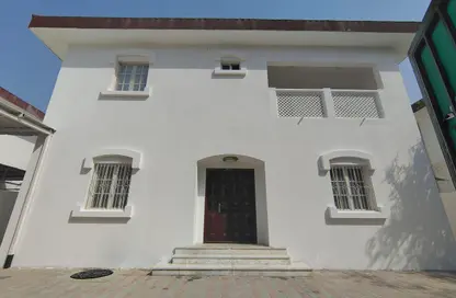 Villa - 5 Bedrooms - 6 Bathrooms for rent in Al Nuaija Street - Al Nuaija - Doha