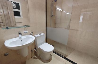 Apartment - 2 Bedrooms - 2 Bathrooms for rent in Al Sadd Road - Al Sadd - Doha Apartment - 2 Bedrooms - 2 Bathrooms for rent in Al Sadd Road - Al Sadd - Doha