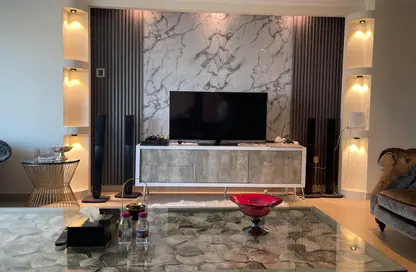 Apartment - 1 Bedroom - 2 Bathrooms for sale in West Porto Drive - Porto Arabia - The Pearl Island - Doha