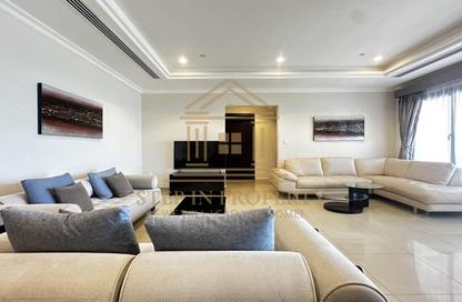 Apartment - 2 - 3 for rent in West Porto Drive - Porto Arabia - The Pearl Island - Doha