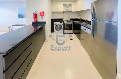 Apartment - 2 - 3 for rent in Lusail Marina Heights - Marina District - Lusail