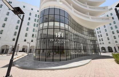 Retail - Studio - 1 Bathroom for rent in Souk Al gharaffa - Al Gharrafa - Doha