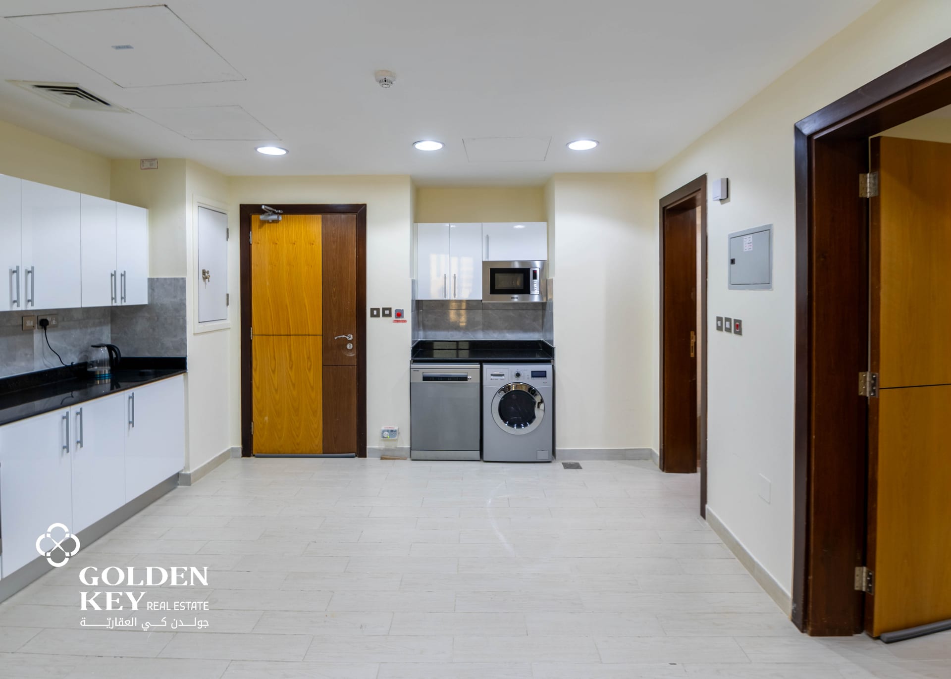 Bills Included | FF - 1BR with Balcony | Foxhills