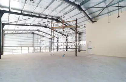 مخزن - استوديو للايجار في شارع الصناعية الشرقي - بركة العوامر - الوكرة