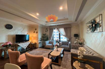 Apartment - 1 Bedroom - 2 Bathrooms for rent in East Porto Drive - Porto Arabia - The Pearl Island - Doha