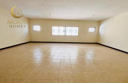 Apartment - 2 Bedrooms - 2 Bathrooms for rent in Old Al Ghanim - Al Ghanim - Doha