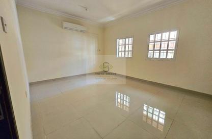 Apartment - 2 Bedrooms - 2 Bathrooms for rent in Al Muntazah Street - Al Muntazah - Doha