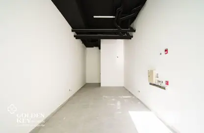 Shop - Studio - 1 Bathroom for rent in Al Waab Street - Al Waab - Doha