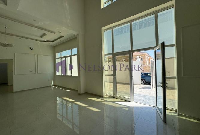 54492206 - صورة العقار 3