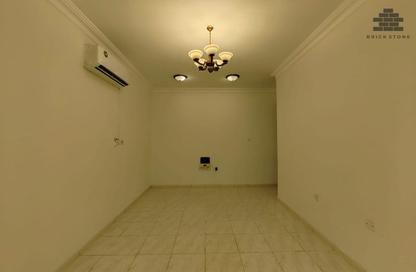 Apartment - 2 Bedrooms - 2 Bathrooms for rent in Muntazah 19 - Al Muntazah - Doha